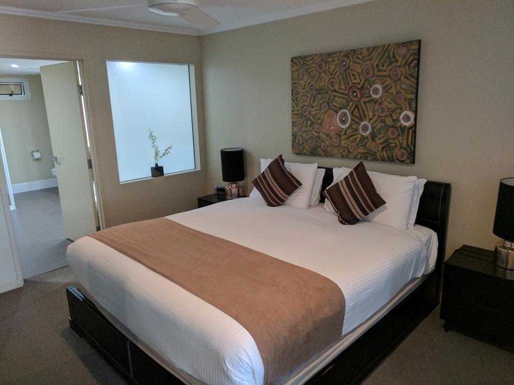Pier Resort Urangan Buitenkant foto